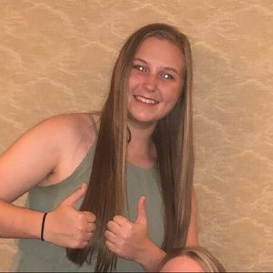 Meet your Posher, Cara